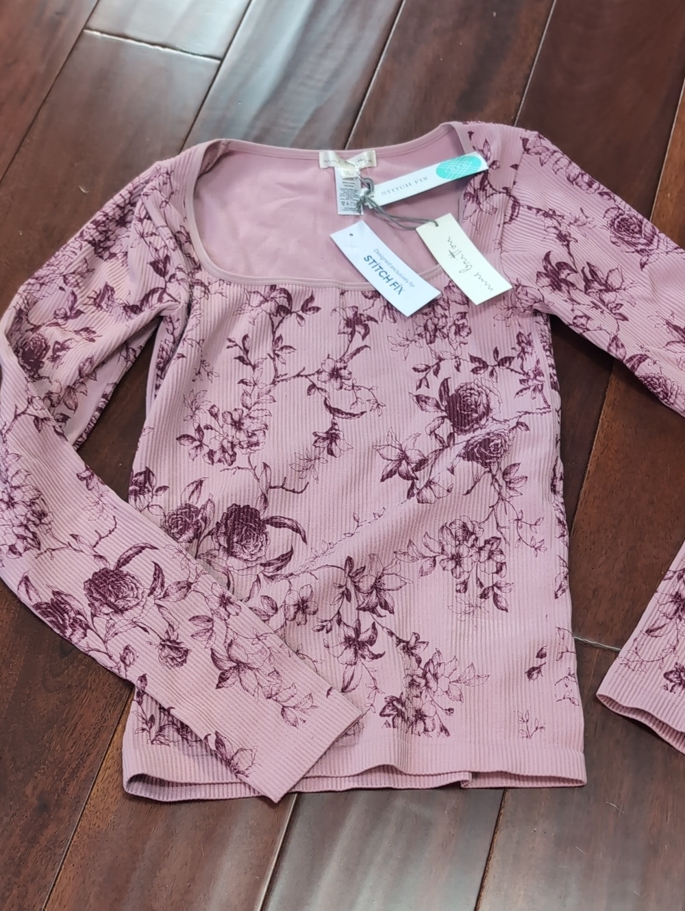 nine britton Dusty Rose Floral Ribbed Long-Sleeve Top